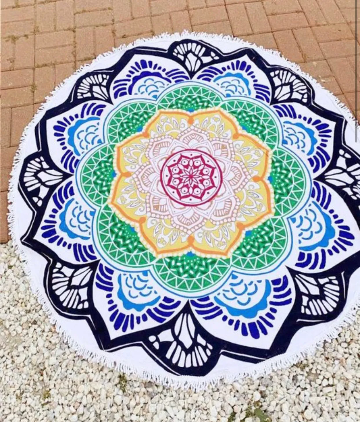 Convertible Round Towel to Backpacks