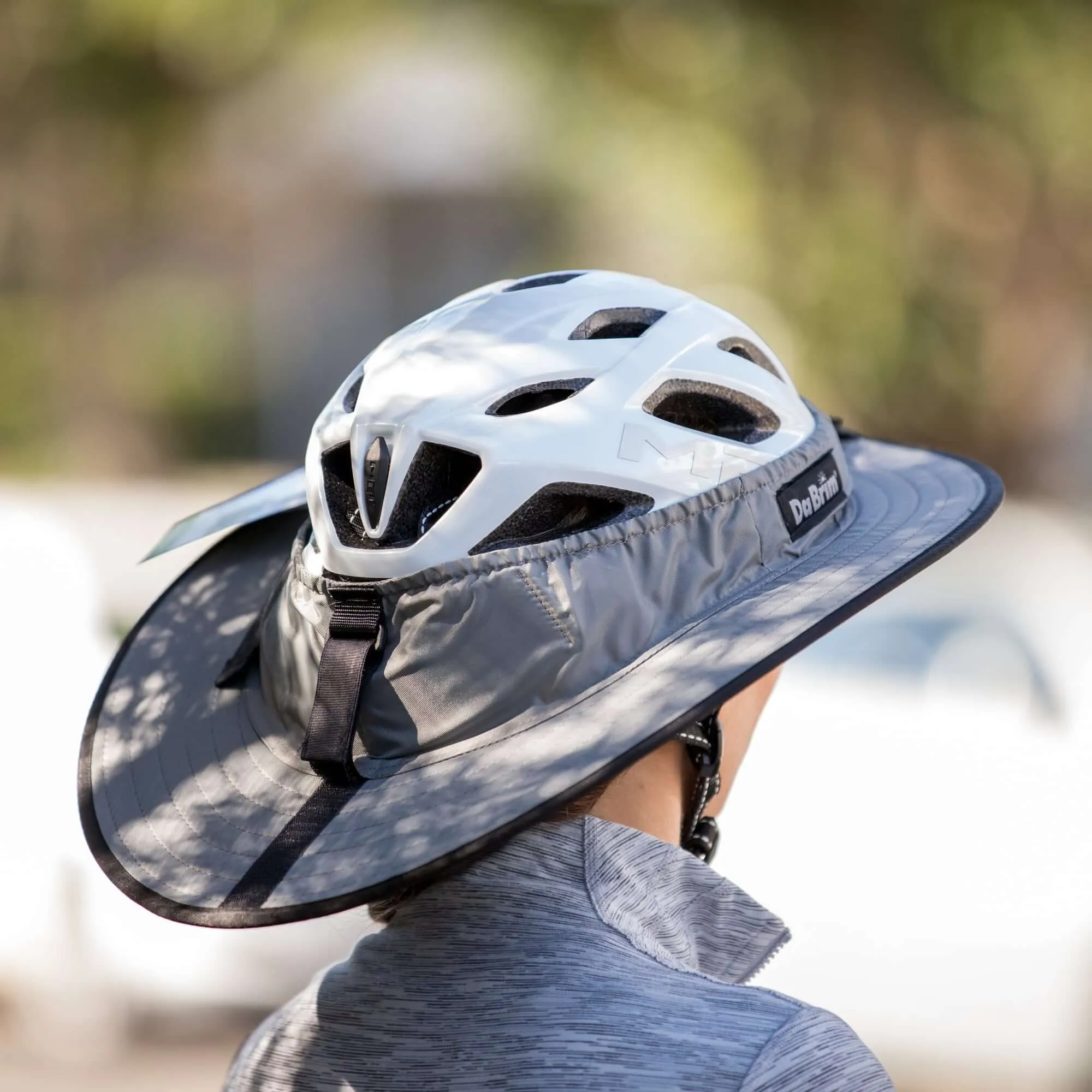 CYCLING SPORTY HELMET BRIM