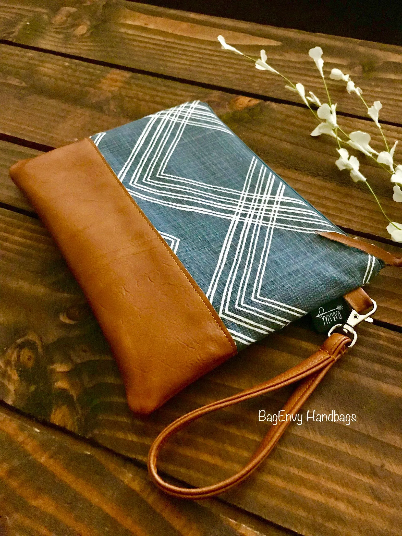 Grab N Go Wristlet Clutch - Weaved Sketches in Steel with Vegan Leather