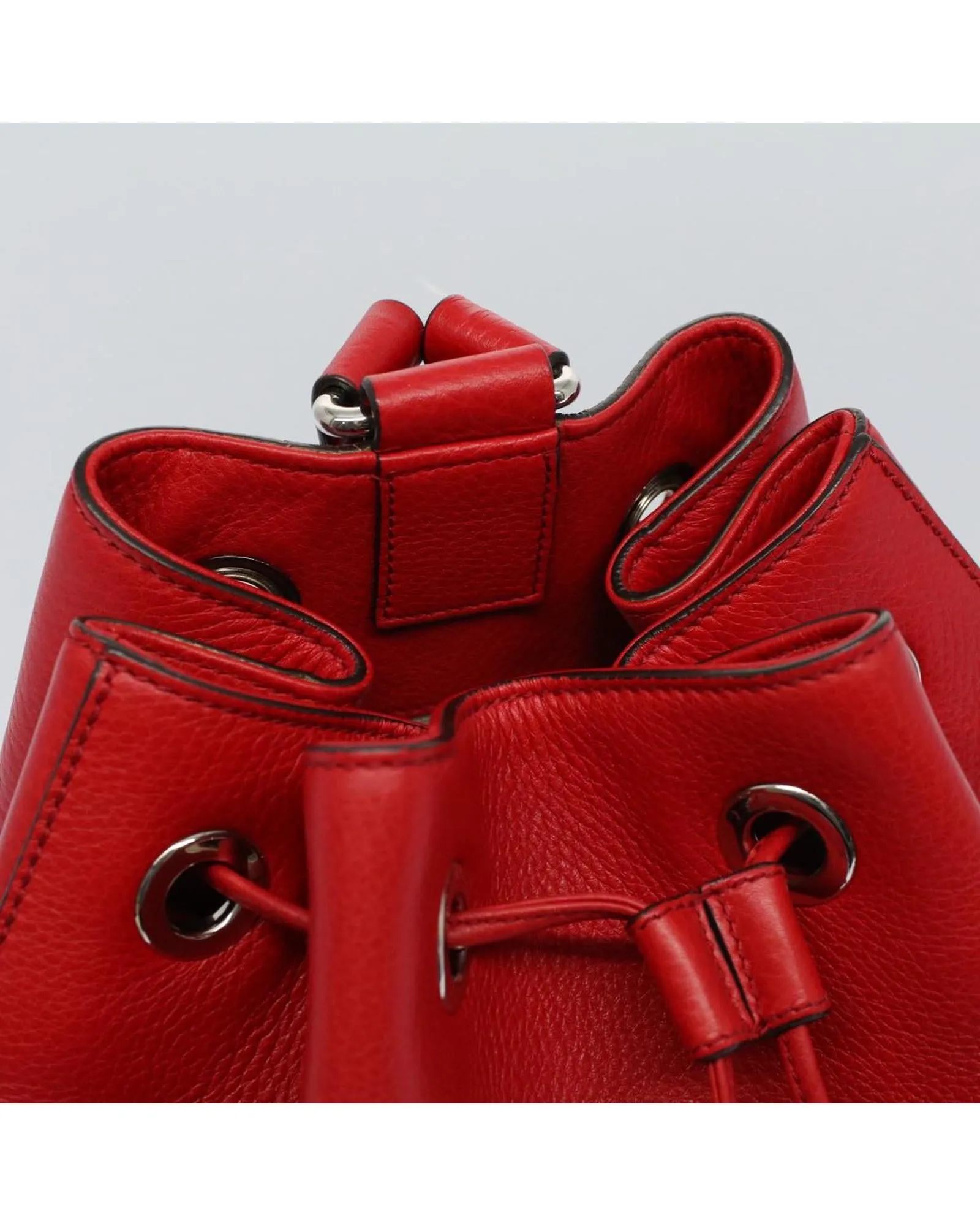Gucci GG Marmont Small Bucket Bag
