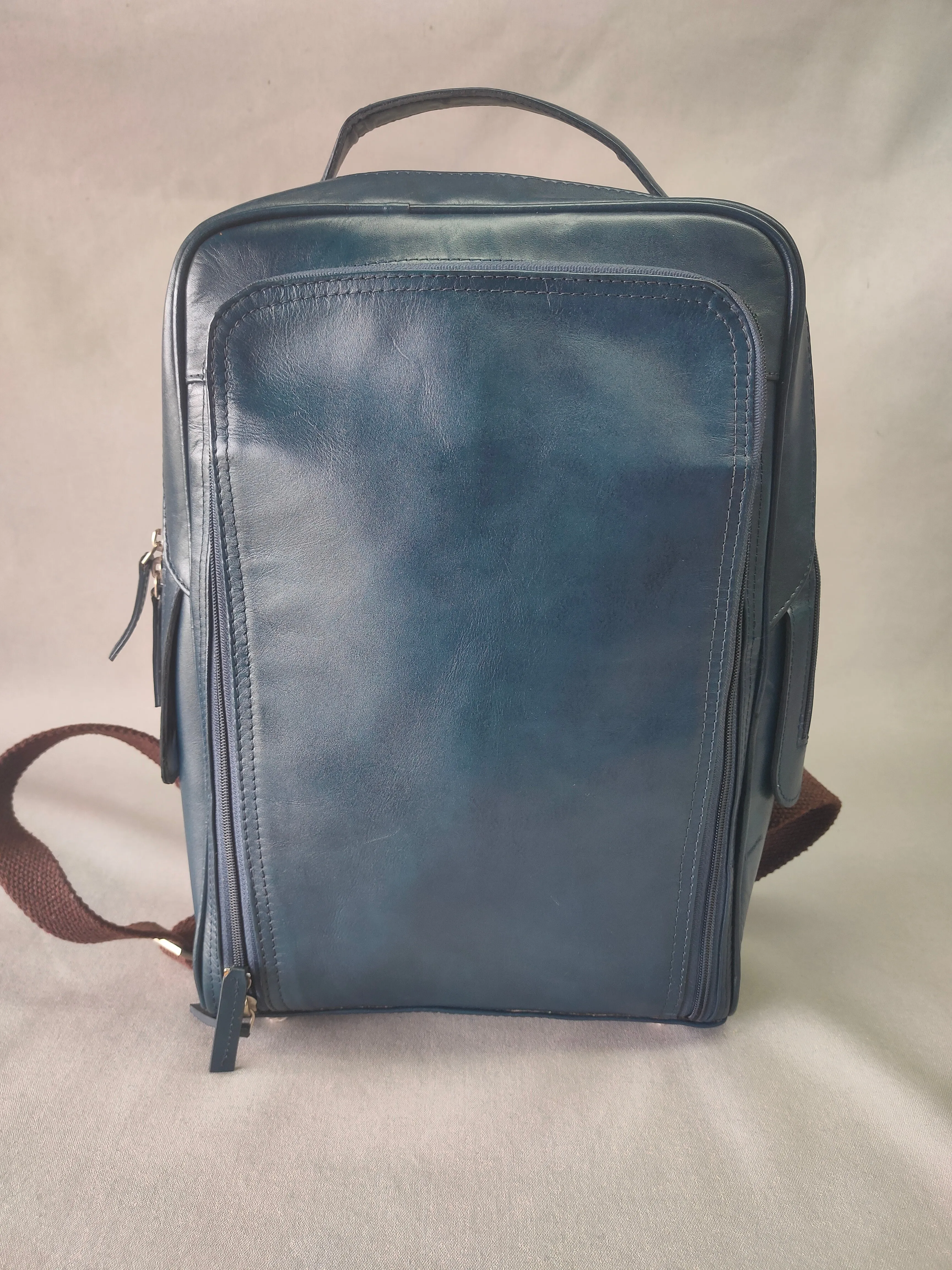 Hampshire laptop backpack vachata blue