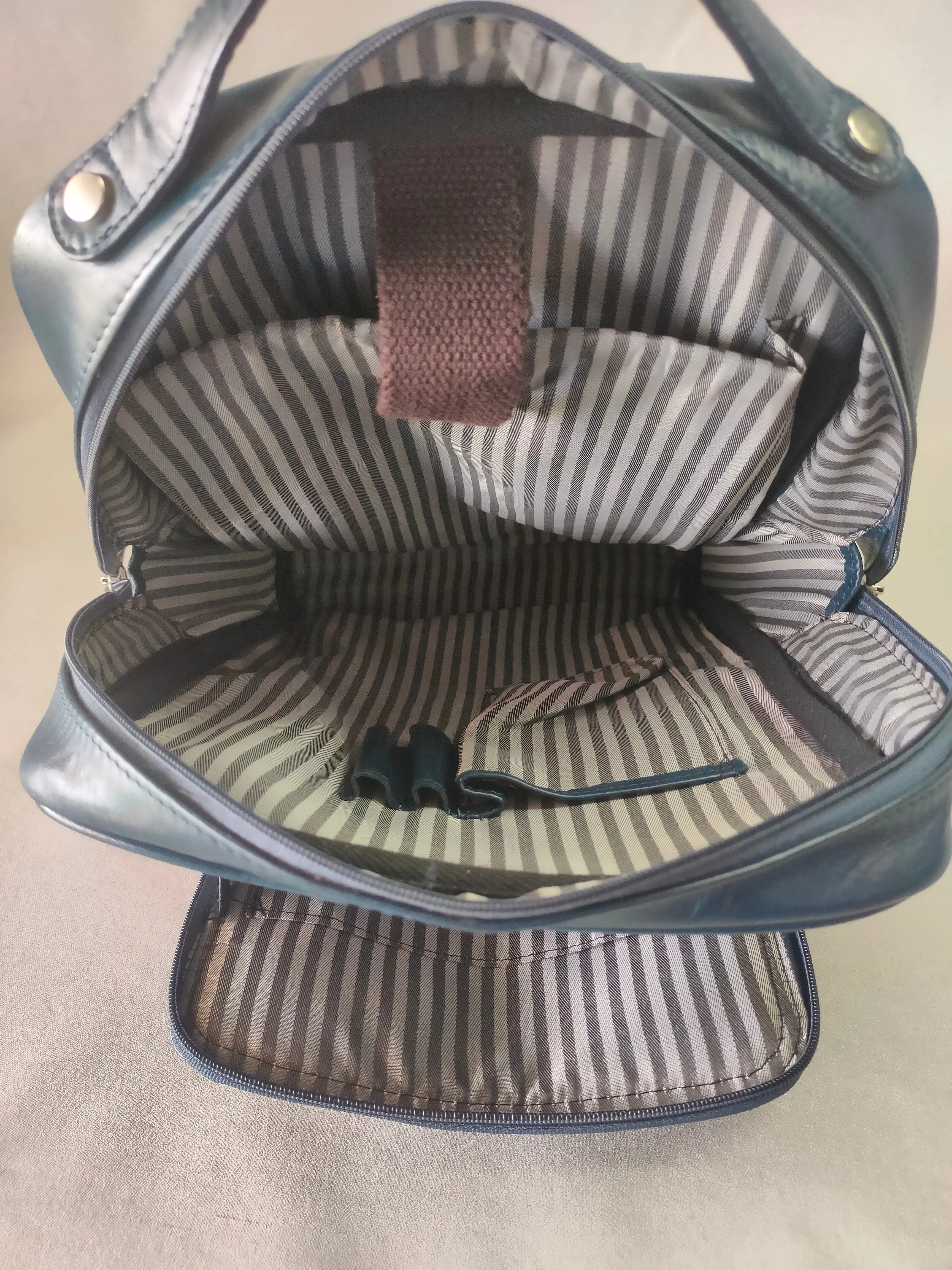 Hampshire laptop backpack vachata blue