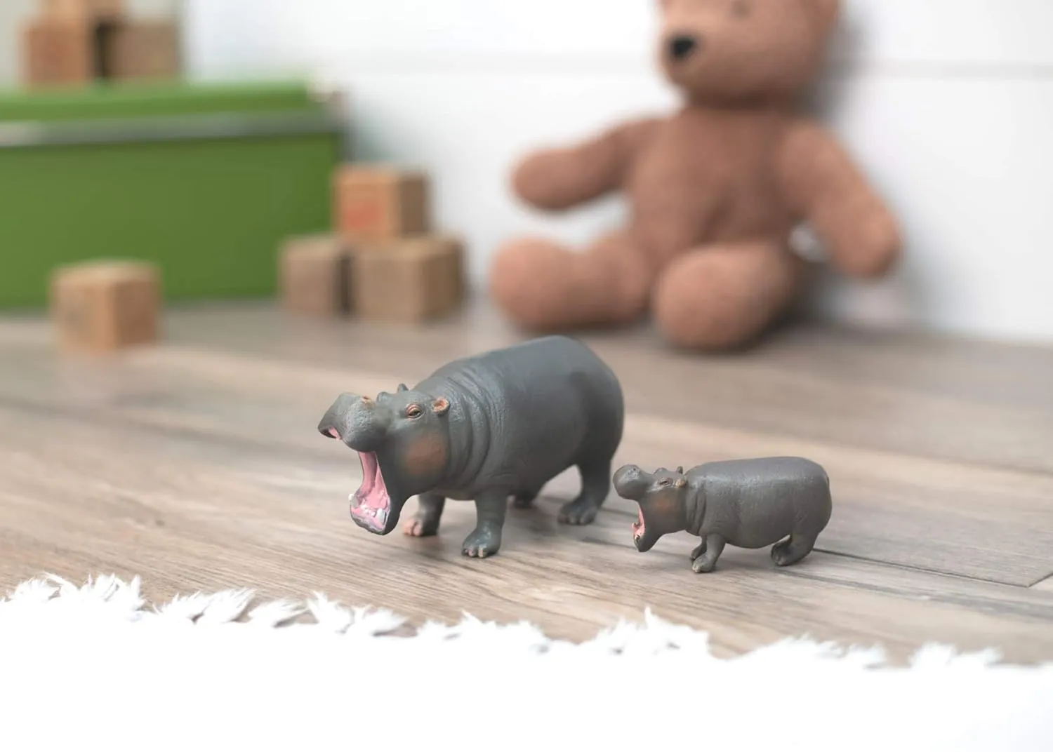 Hippo Mom and Baby Animal Figure 5 inch Children's Toy 2 Piece Playset