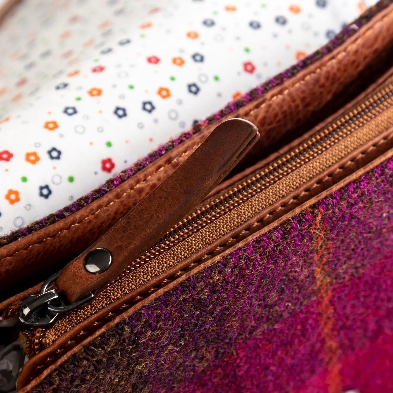 Ht Leather Flapover Backpack Cerise Check / Tan