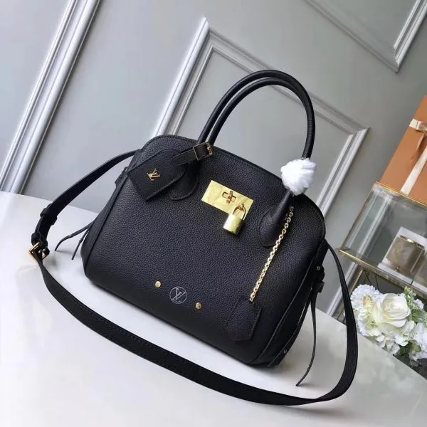 LOV2 Bags - Fashion Bags  1016