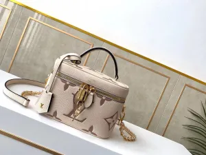 LOV2 Bags - Fashion Bags  2543