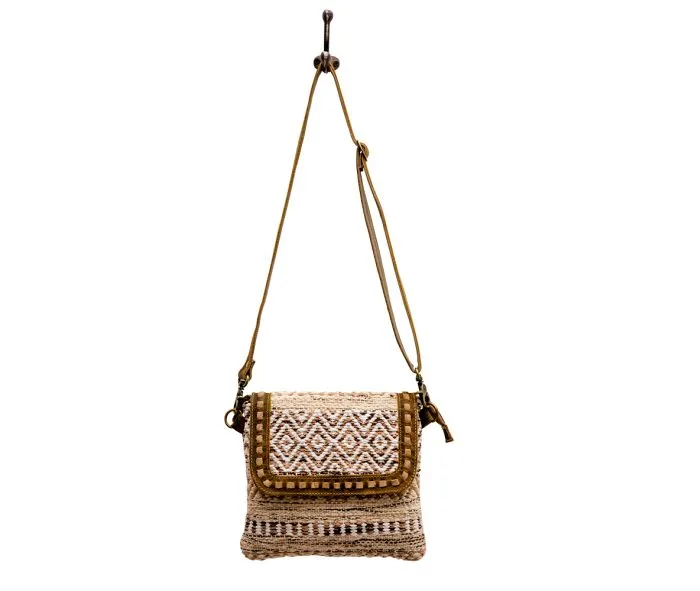 Panchang Small & Crossbody Bag