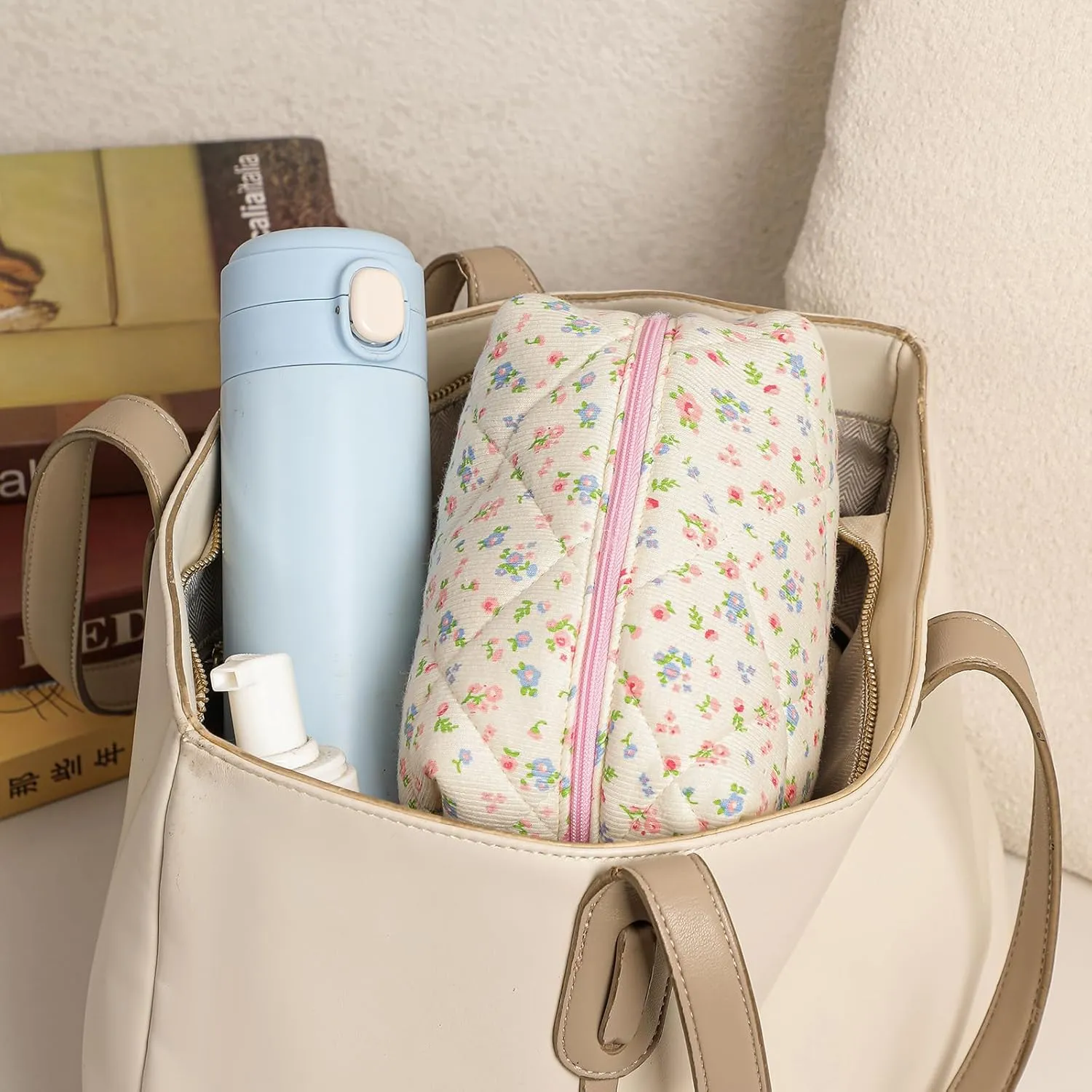 Small Quilted Cotton Makeup Bag, Cute Floral Cosmetic Bag, Cotton Aesthetic Makeup Pouch, Kawaii Travel Toiletry Bag for Women and Girls (06 Blue and Pink Flower)