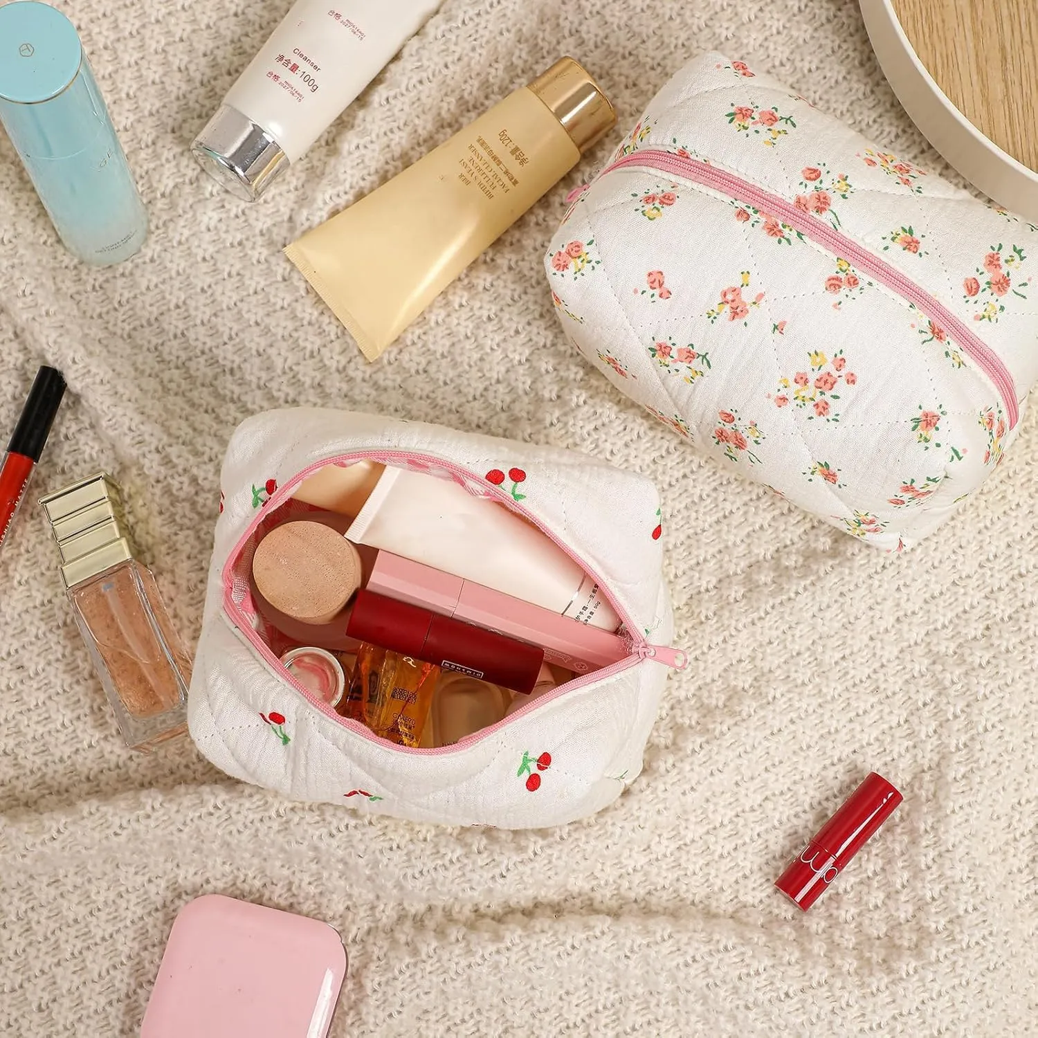Small Quilted Cotton Makeup Bag, Cute Floral Cosmetic Bag, Cotton Aesthetic Makeup Pouch, Kawaii Travel Toiletry Bag for Women and Girls (06 Blue and Pink Flower)