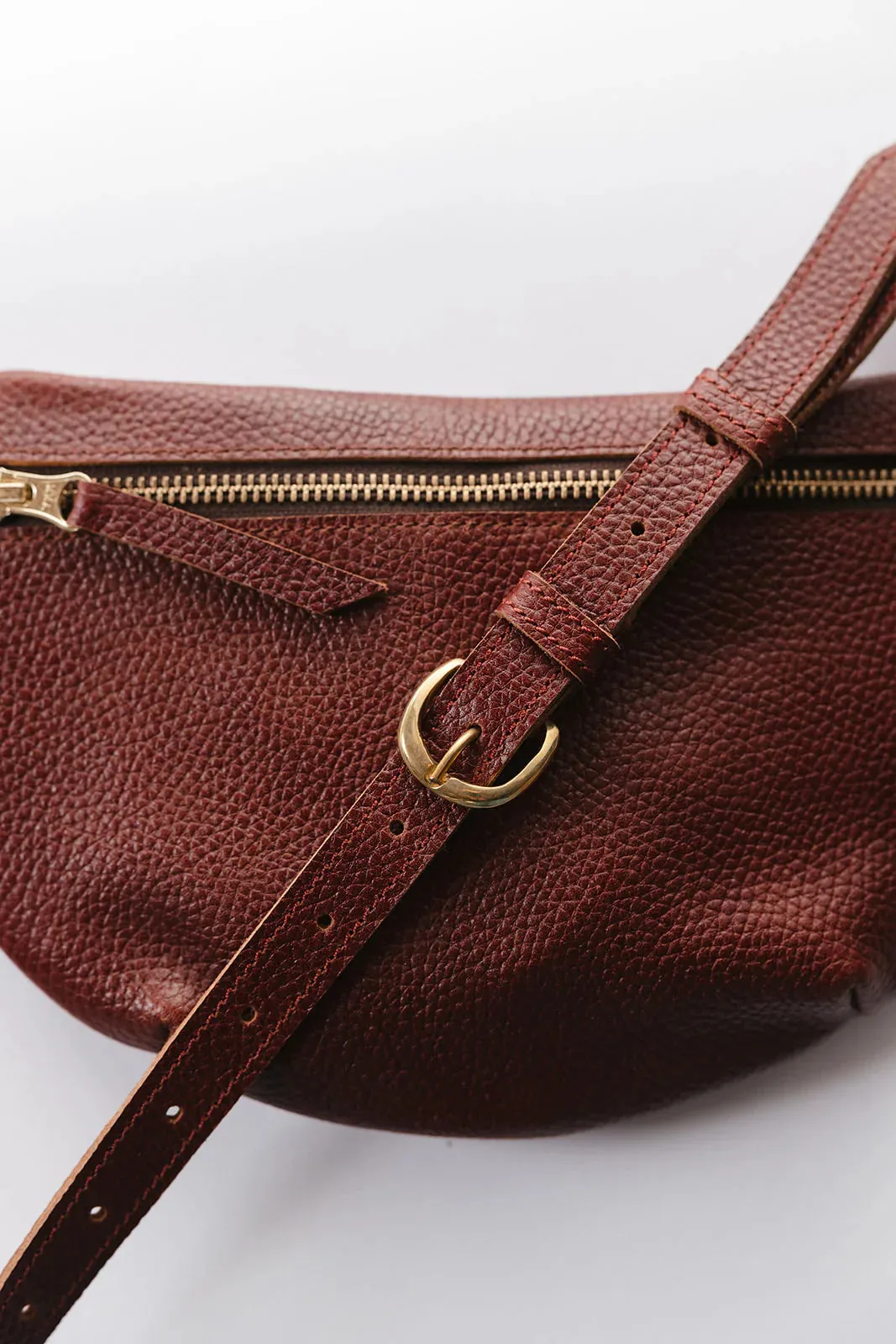 the abby alley sling bag (multiple colors)