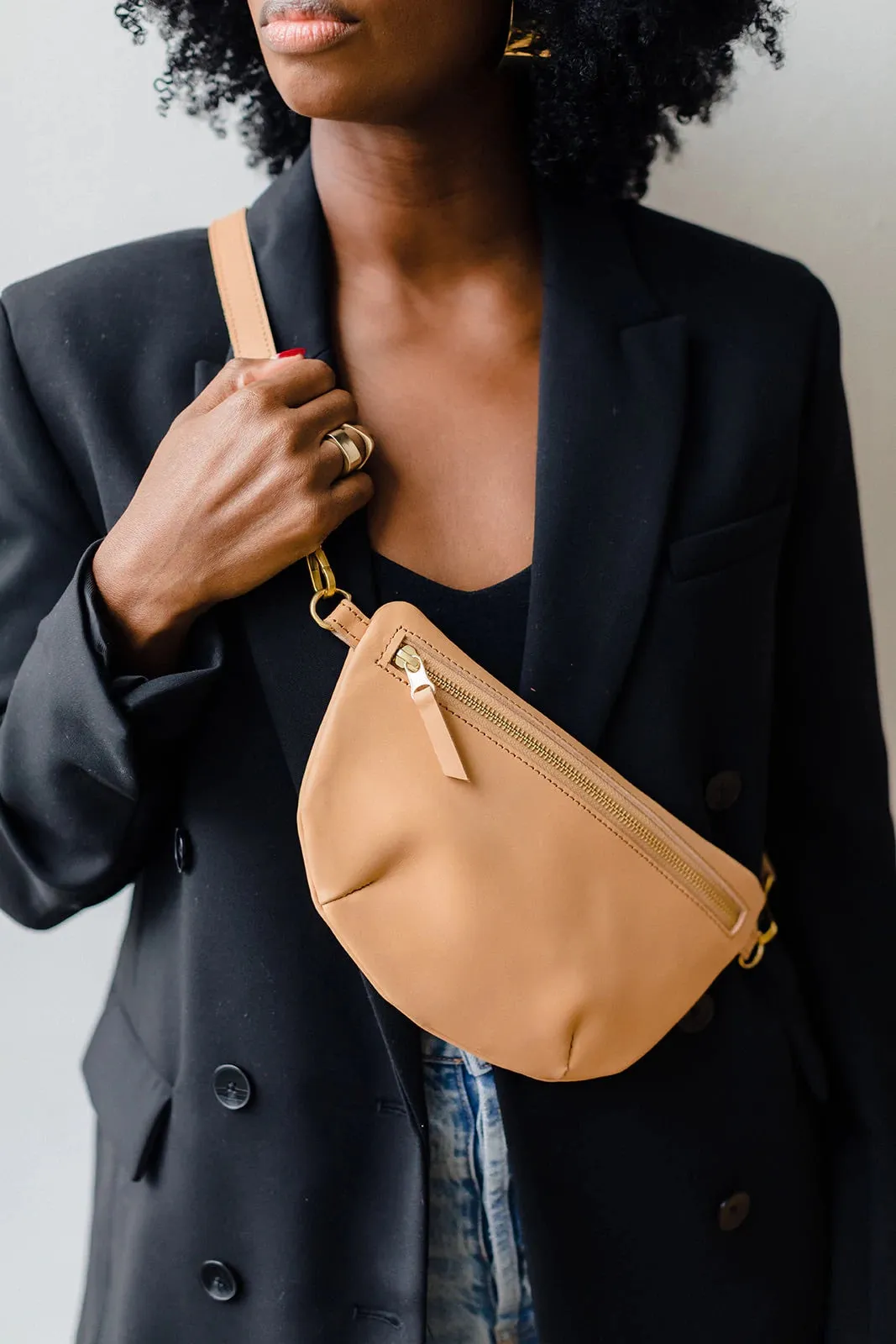the abby alley sling bag (multiple colors)