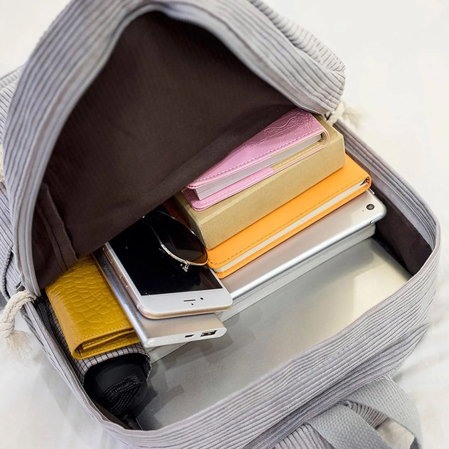 Women's Fashion Cloth Outdoor Travel Bag Travel Mini Backpacks for Teens Mini Vegan Leather Backpack for Woman(Brown)