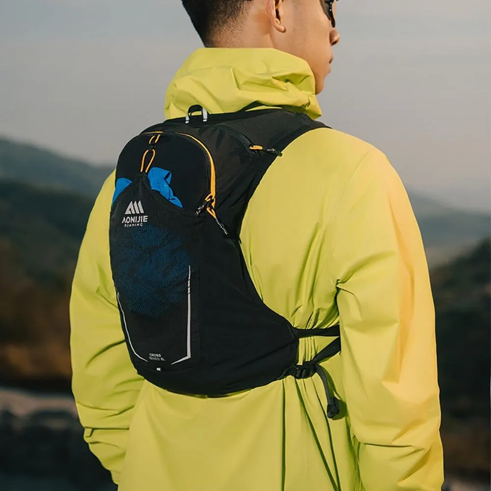 YOUGLE 8L Ultra-Lightweight Running Backpack with 1.5L Hydration Bladder, Breathable Mesh for Marathon, Hiking & Outdoor Sports