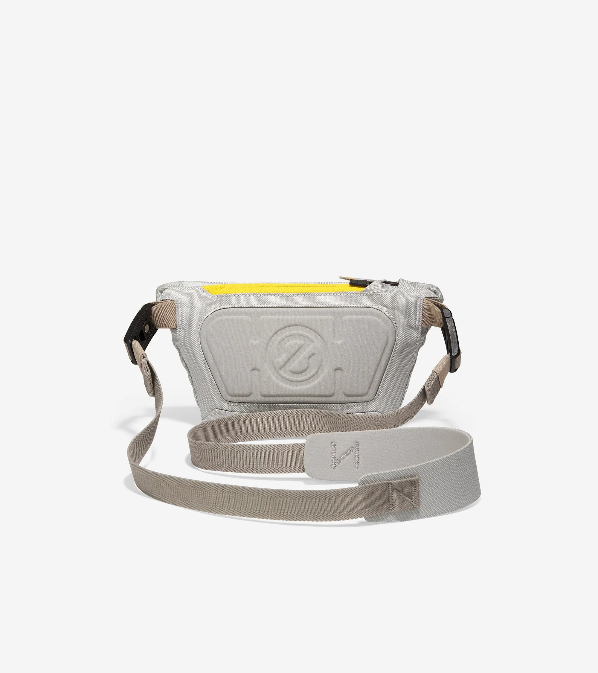 ZERØGRAND Crossbody