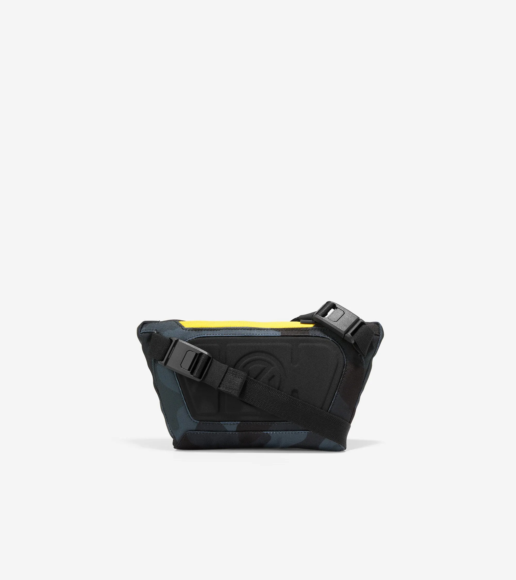 ZERØGRAND Crossbody