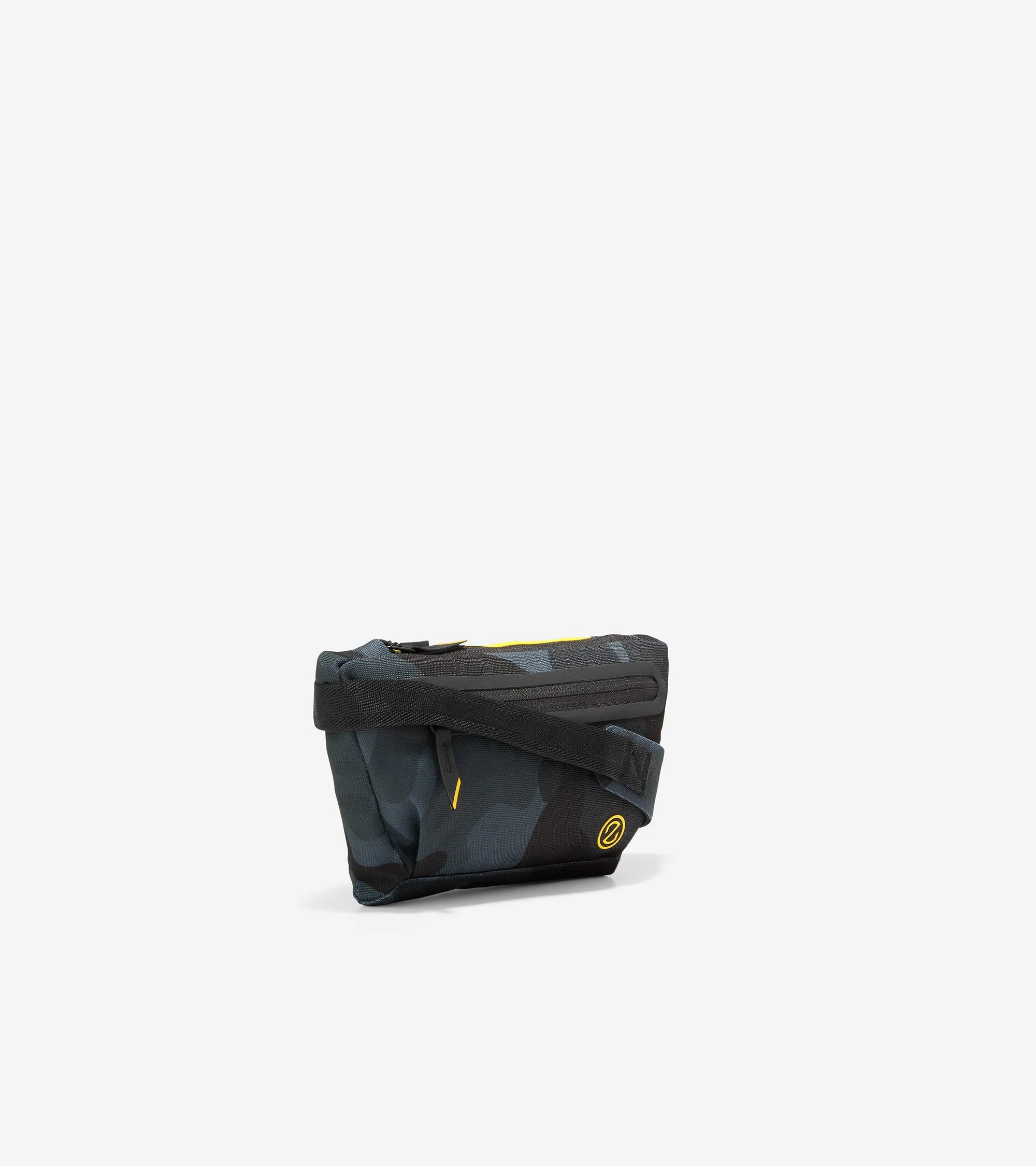 ZERØGRAND Crossbody